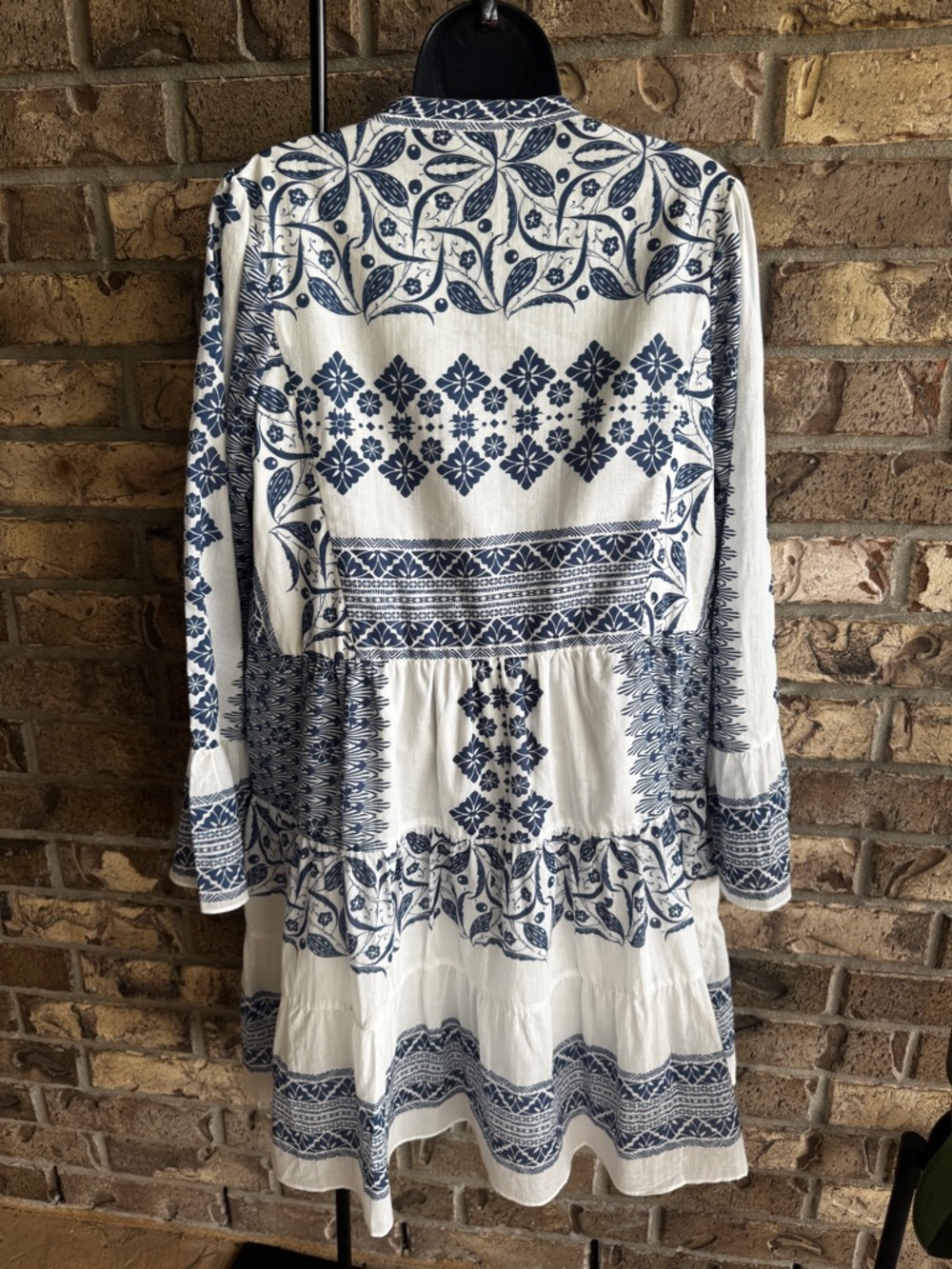 Hale Bob
Tiered Dress in Navy Size Large - Picture 6 of 14